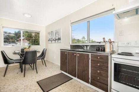 Photo of property in 91 West Harbour Drive, West Harbour, Auckland, 0618