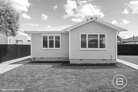 Photo of property in 17 Mcgregors Road, Bromley, Christchurch, 8062