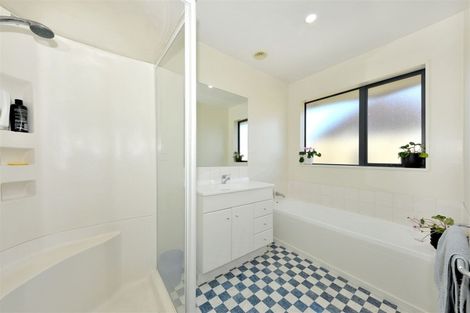 Photo of property in 23 Othello Drive, Rolleston, 7614