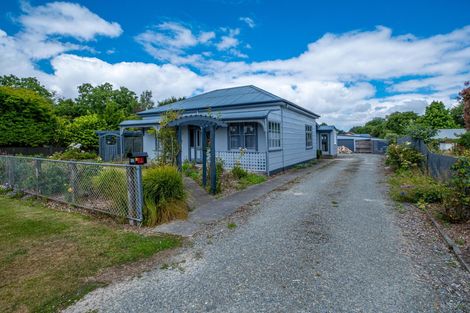 Photo of property in 42 Campbell Street, Geraldine, 7930