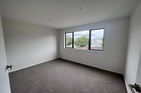 Photo of property in 1a Benchmark Drive, Massey, Auckland, 0614