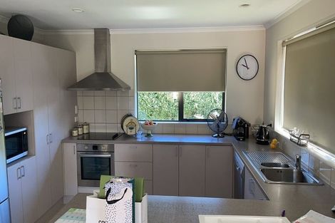 Photo of property in 3 The Palms, Rototuna, Hamilton, 3210