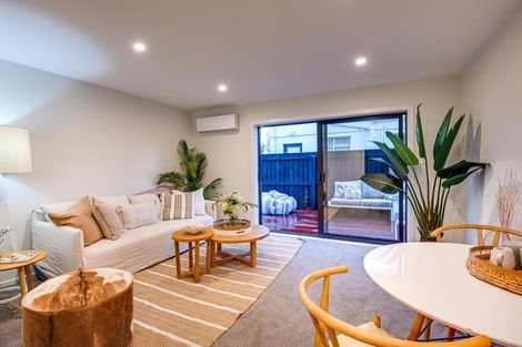Photo of property in 2/45 Berry Street, St Albans, Christchurch, 8014