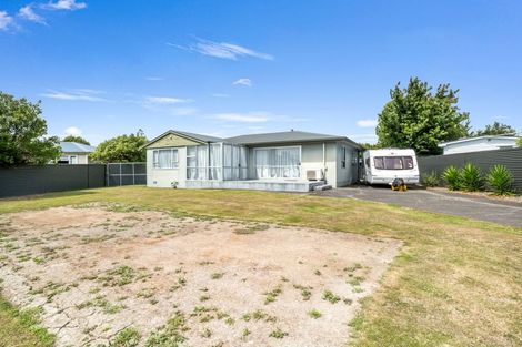 Photo of property in 15 Miles Place, Awapuni, Palmerston North, 4412