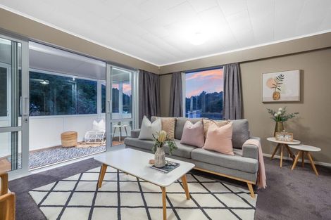 Photo of property in 6 The Companionway, Whitby, Porirua, 5024