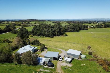 Photo of property in 71 Hoeke Road, Carrington, Carterton, 5791