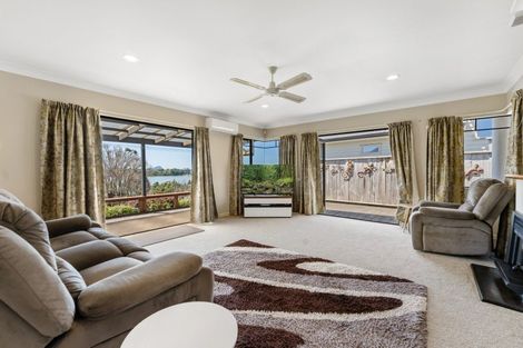 Photo of property in 14 Lorrigan Way, Welcome Bay, Tauranga, 3112