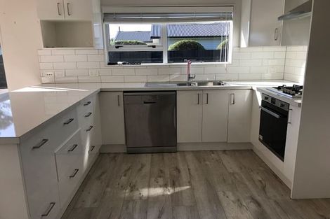 Photo of property in 5 Leistrella Road, Hoon Hay, Christchurch, 8025