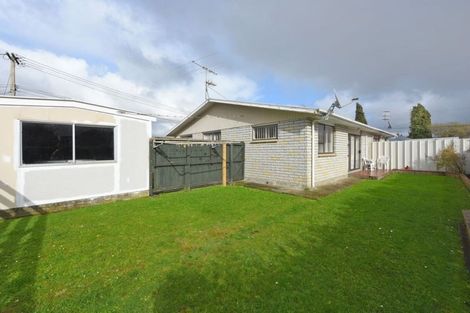 Photo of property in 42f2- Ebdentown Street, Ebdentown, Upper Hutt, 5018