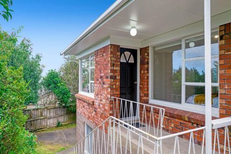 Photo of property in 1/22 Margaret Place, Milford, Auckland, 0620