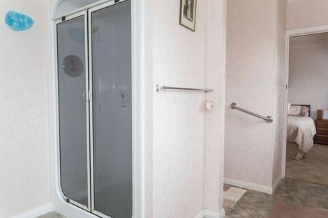 Photo of property in 43 Guy Street, Dannevirke, 4930