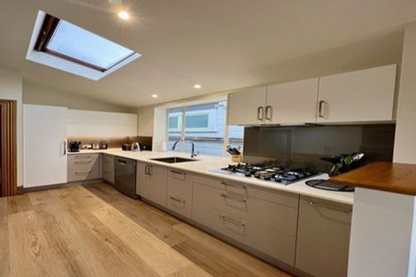 Photo of property in 2/9 King Edward Parade, Devonport, Auckland, 0624
