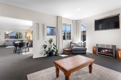 Photo of property in 15 Melville Crescent, Rolleston, 7614