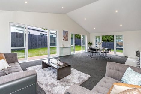 Photo of property in 2 Romanee Lane, Wigram, Christchurch, 8025
