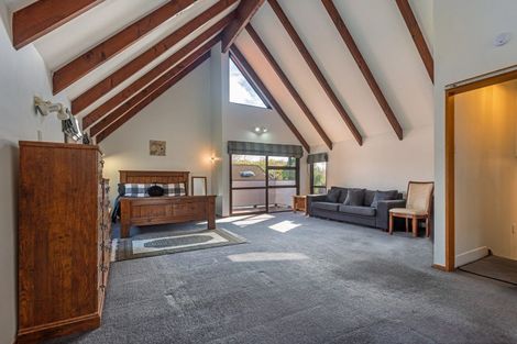 Photo of property in 79 Waterloo Crescent, Hokowhitu, Palmerston North, 4410