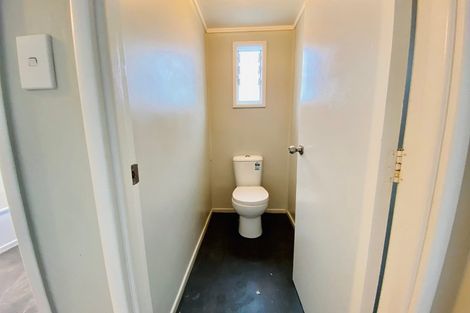 Photo of property in 12 John Street, Mangere East, Auckland, 2024