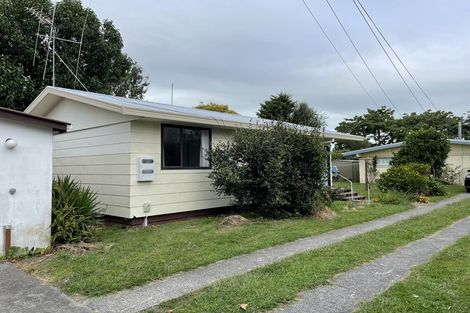Photo of property in 13 Somme Crescent, Hillcrest, Hamilton, 3216