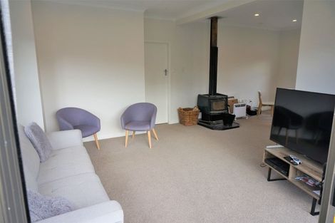 Photo of property in 28 Salford Street, Windsor, Invercargill, 9810