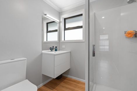 Photo of property in 12 Porokaiwhiri Street, Crofton Downs, Wellington, 6035