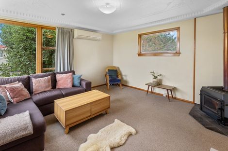 Photo of property in 22 Oxford Street, Holmes Hill, Oamaru, 9401