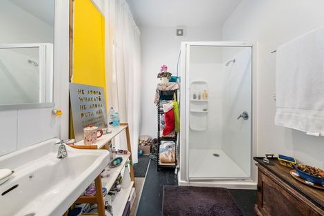 Photo of property in 146a Waikawa Road, Picton, 7220