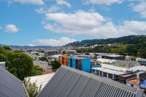 Photo of property in Vespa Apartments, 505/20 Hanson Street, Mount Cook, Wellington, 6021