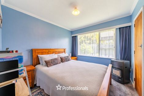 Photo of property in 13 Whites Line West, Woburn, Lower Hutt, 5010