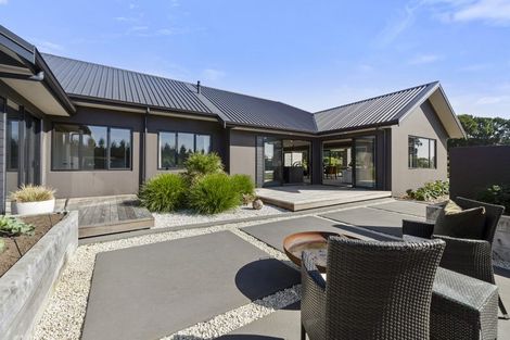 Photo of property in 106 Airport Drive, New Plymouth Airport, New Plymouth, 4373