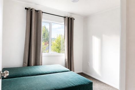 Photo of property in 11 Ridd Crescent, Karori, Wellington, 6012