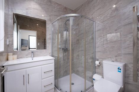 Photo of property in 15 Huahua Crescent, Papakura, 2110