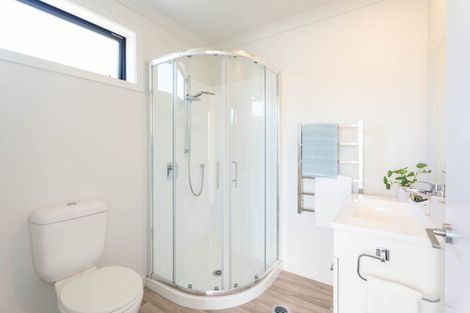 Photo of property in 4 William Earp Place, Tawa, Wellington, 5028