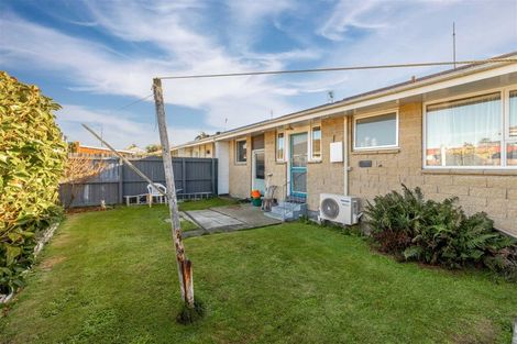 Photo of property in 3/80 Charles Street, Waltham, Christchurch, 8011