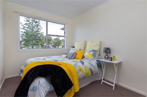 Photo of property in 11 Reelick Avenue, Pakuranga Heights, Auckland, 2010
