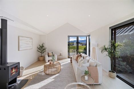 Photo of property in 12 Fife Court, Jacks Point, Queenstown, 9371