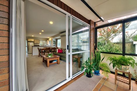 Photo of property in 28a/2 Godley Road, Green Bay, Auckland, 0604