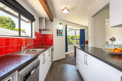 Photo of property in 36 Riverlaw Terrace, Saint Martins, Christchurch, 8022