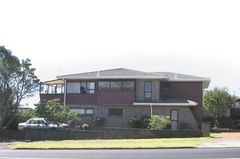 Photo of property in 3/283 Glenfield Road, Glenfield, Auckland, 0629
