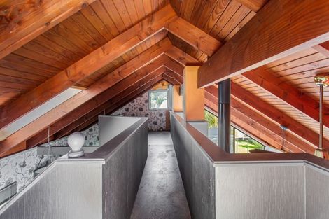 Photo of property in 313 Don Buck Road, Massey, Auckland, 0614