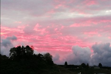 Photo of property in 127 Kennedy Road, Pyes Pa, Tauranga, 3112