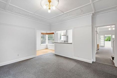 Photo of property in 313 Karori Road, Karori, Wellington, 6012
