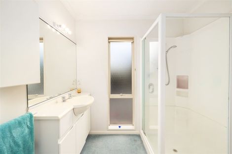 Photo of property in 8 Ilam Road, Upper Riccarton, Christchurch, 8041