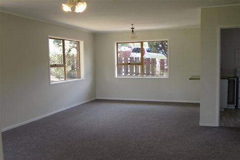 Photo of property in 35a/1 Coniston Avenue, Te Atatu South, Auckland, 0610