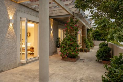 Photo of property in Hamilton Flats, 9u1 Hawker Street, Mount Victoria, Wellington, 6011