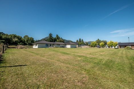 Photo of property in 15 Tennyson Close, Hanmer Springs, 7334