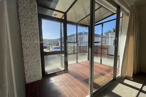Photo of property in 11a Cook Street, Karori, Wellington, 6012