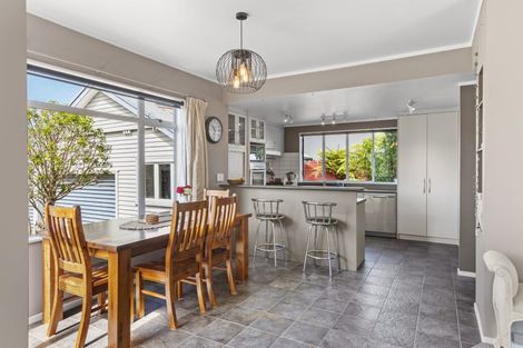Photo of property in 22 Queen Street, Westport, 7825