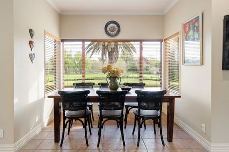 Photo of property in 19 Hereford Drive, Horsham Downs, Hamilton, 3281