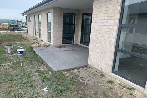 Photo of property in 184 Faringdon Boulevard, Rolleston, 7615