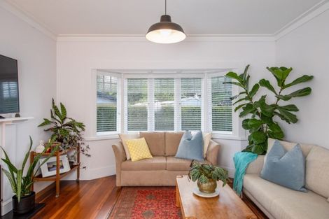 Photo of property in 1 Queen Street, Riverhead, 0820