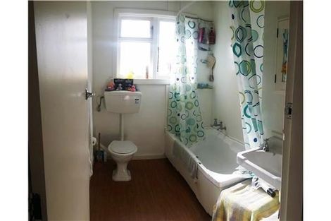 Photo of property in 2/84 Clare Road, St Albans, Christchurch, 8014